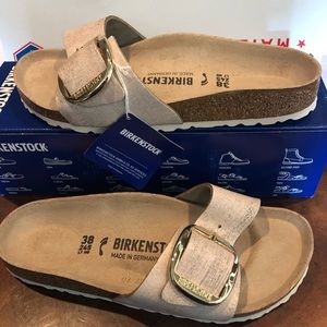 birkenstock madrid big buckle metallic rose gold